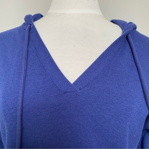 Boden Ellen Blue Soft Jersey Ribbed Hoodie with V-neck, size US 4 - Picture 4 of 12